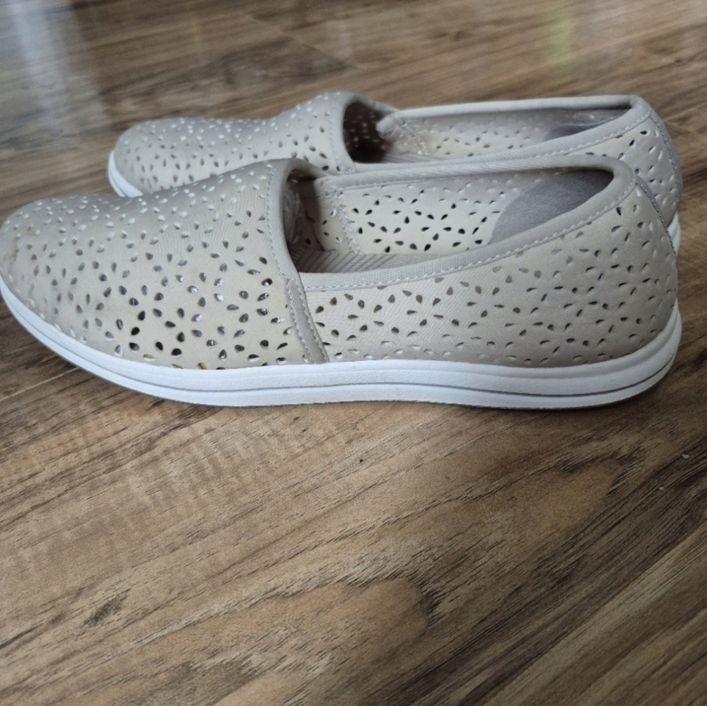 Clarks Cloudsteppers Womens Size 9